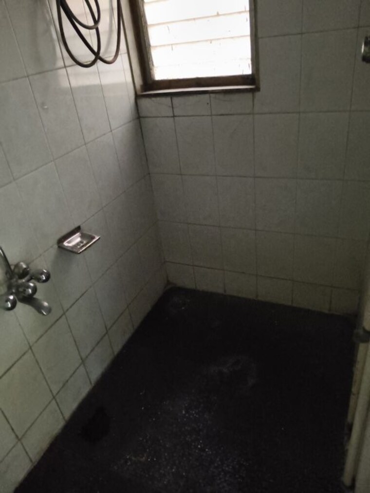 Bathroom, vedant-complex-chs 1 Bedroom 600 Sq.Ft. Apartment In Samata Nagar Thane 10741487