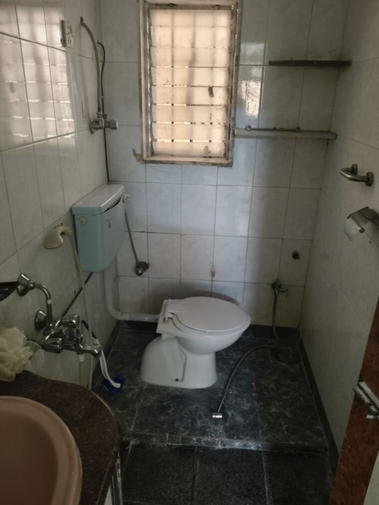Bathroom, vedant-complex-chs 2 Bedroom 900 Sq.Ft. Apartment In Samata Nagar Thane 10741503
