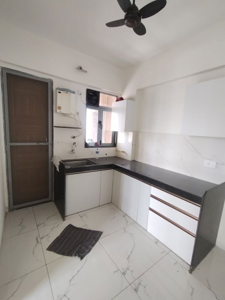 Kitchen, lodha-upper-thane 2 Bedroom 850 Sq.Ft. Apartment In Anjur Thane 10741504