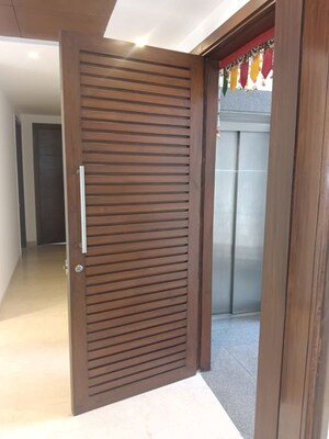 4 BHK Builder Floor – Entrance View at Sarvodaya Enclave - for Rent