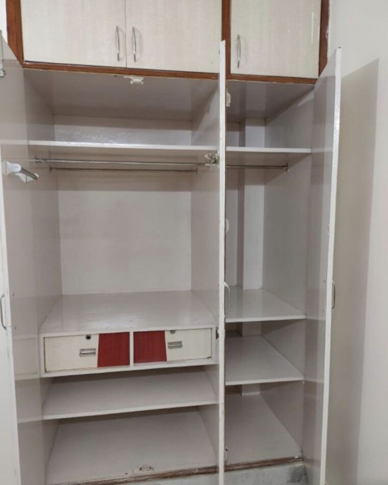 Bedroom, hari nagar 2 Bedroom 60 Sq.Yd. Builder Floor In Hari Nagar Delhi 10732222