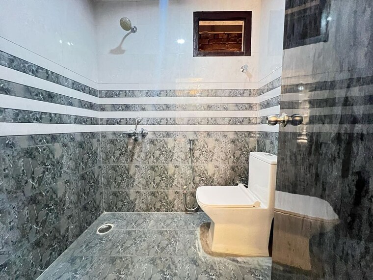 Bathroom, gsr-heights-lucknow 3 Bedroom 2050 Sq.Ft. Apartment In Bijnor Lucknow 10741518