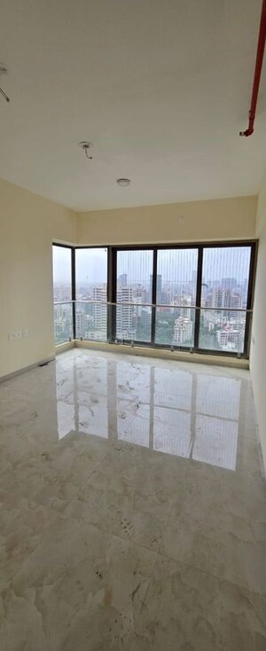 Room in 3 BHK Apartment at IM Applaud 38, Goregaon East – for Rent