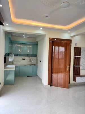 Living Room in 5 BHK Independent House at Alpha 1 Greater Noida – for Sale