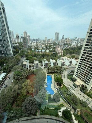 2.5 BHK Apartment – Exterior View View at Oberoi Realty Woods, Goregaon East - for Rent
