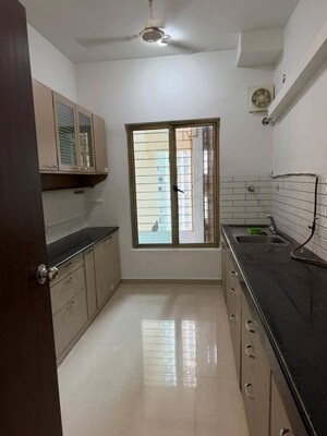 Kitchen in 2.5 BHK Apartment at Oberoi Realty Woods, Goregaon East – for Rent