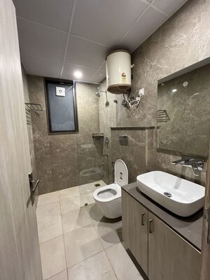 Bathroom in 1 BHK Builder Floor at Sector 42 – for Rent
