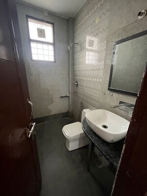 Bathroom in 2 BHK Builder Floor at Sector 43 – for Rent