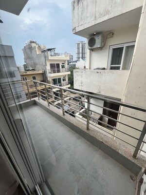 Staircase in 2 BHK Builder Floor at Sector 43 – for Rent
