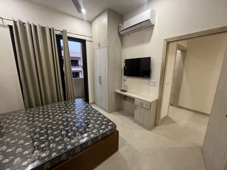 Bedroom, sector 42 1 Bedroom 985 Sq.Ft. Builder Floor In Sector 42 Gurgaon 10741590