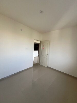 Room in 1 BHK Apartment at Naiknavare Aranya, Talegaon Dabhade – for Rent