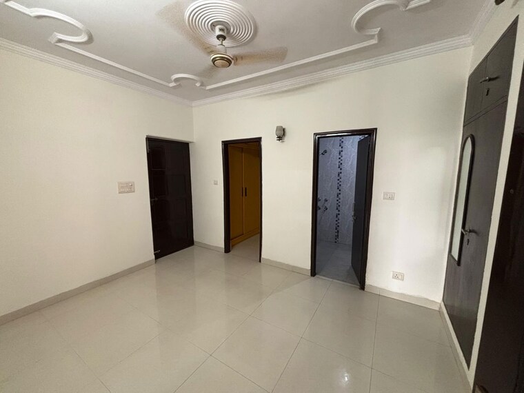 Room, sector 9 dwarka 4 Bedroom 2168 Sq.Ft. Apartment In Sector 9 Dwarka Delhi 10741670