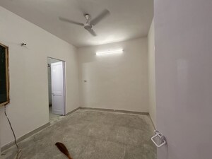 Room in 3 BHK Apartment at Sector 12 Dwarka – for Sale