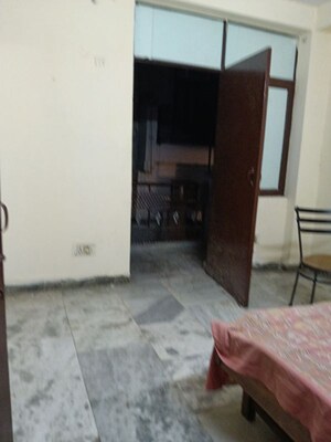 Bedroom in 2 BHK Builder Floor at Saket – for Rent