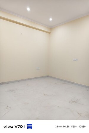 Room in 4 BHK Villa at Sector 23 – for Rent
