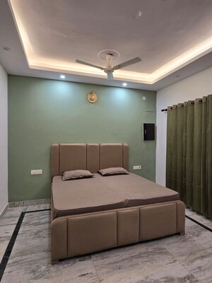 Bedroom in 6+ BHK Villa at Sector 55 – for Sale