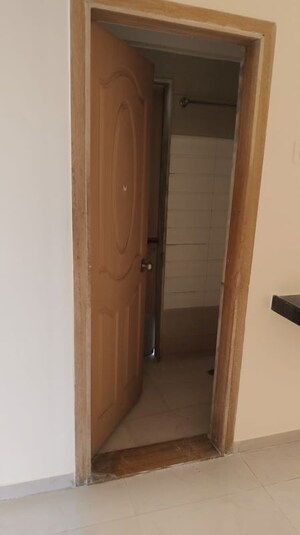 Attached Bathroom in 3 BHK Apartment at STG Marigold Siddheshwar Garden, Dhokali – for Sale