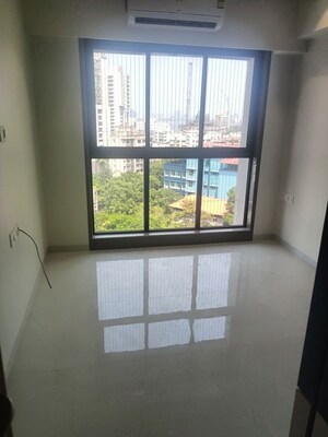Room in 3 BHK Apartment at Ratan Building, Dadar West – for Rent