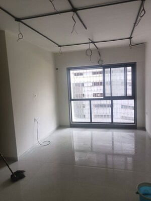 Room in 3 BHK Apartment at Ratan Building, Dadar West – for Rent