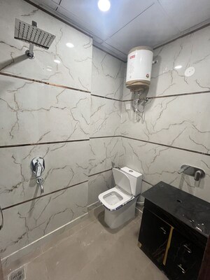 Bathroom in 1 BHK Builder Floor at Sushant Lok I – for Rent
