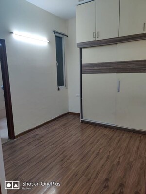 Room in 2 BHK Apartment at Emaar The Vilas, Sector 25 – for Rent