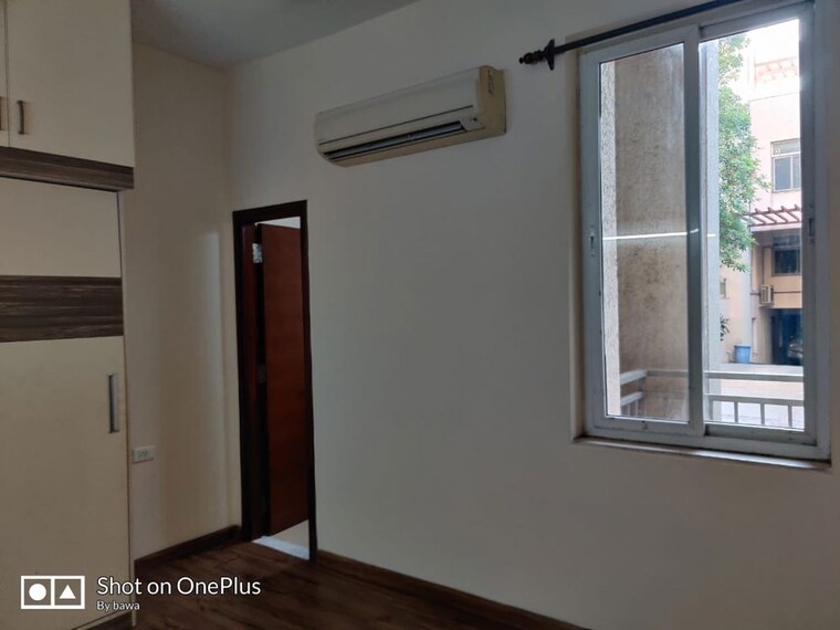 Room, emaar-the-vilas 2 Bedroom 1000 Sq.Ft. Apartment In Sector 25 Gurgaon 10740617