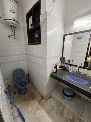 Bathroom in 3 BHK Builder Floor at Sector 43 – for Rent
