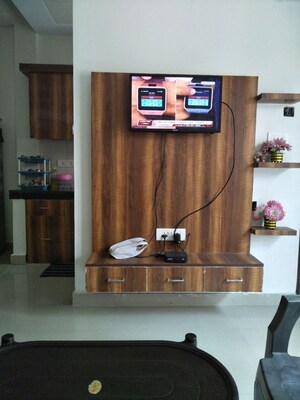 Room in 3 BHK Villa at Home Kamakhya Villas, Gaur City 1 – for Rent