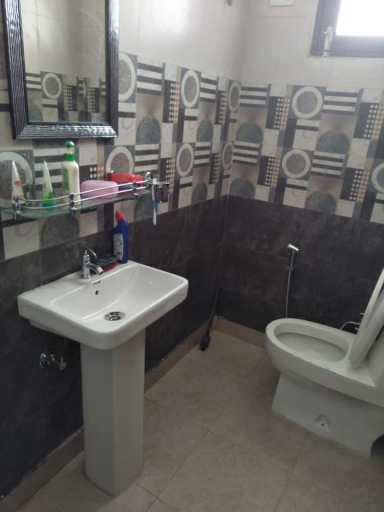 Bathroom, home-kamakhya-villas 3 Bedroom 1550 Sq.Ft. Villa In Gaur City 1 Greater Noida 10741849