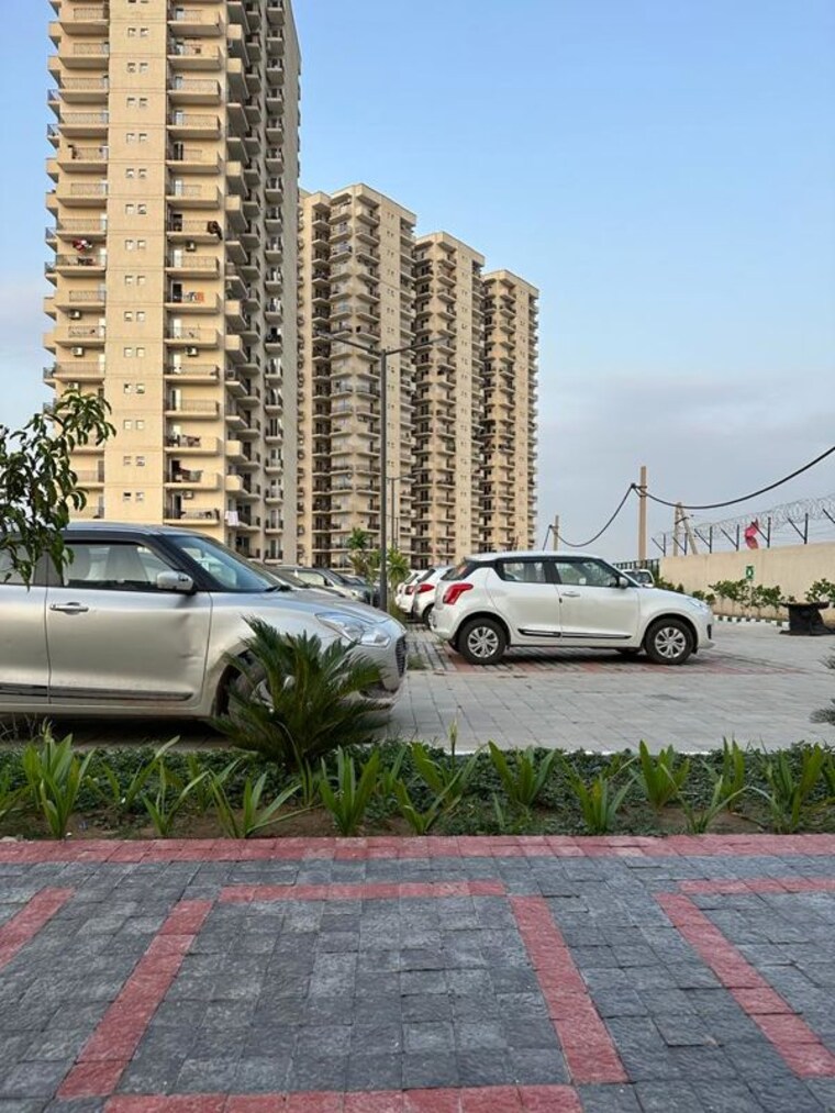 Exterior View, signature-global-the-roselia 2 Bedroom 800 Sq.Ft. Apartment In Sector 95a Gurgaon 10741883