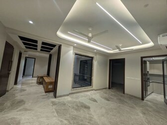 3 BHK +  3500 Sq.Ft. Apartment in Pioneer Araya