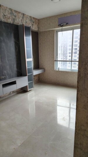 Room in 2 BHK Apartment at Byculla – for Sale