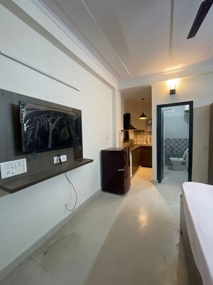 Furnished Amenities in 1 RK Independent House at Sector 39 – for Rent