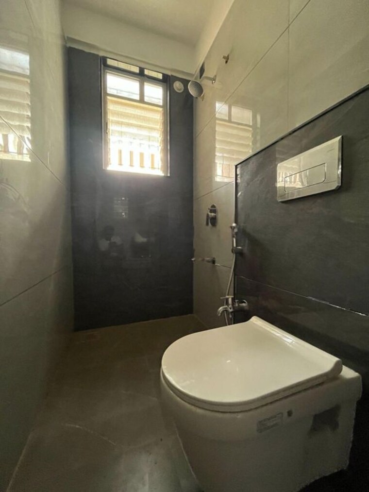 Bathroom, navkar-shree 4 Bedroom 1950 Sq.Ft. Apartment In Wakad Pune 10742054