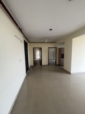 Room in 2 BHK Apartment at RAS Palm Residency, Sector 76 – for Sale