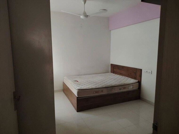 Room, 38-park-majestique 3 Bedroom 954 Sq.Ft. Apartment In Undri Pune 10742101