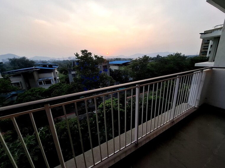Balcony, lodha-golflinks 3 Bedroom 1650 Sq.Ft. Apartment In Dombivli East Thane 10742124