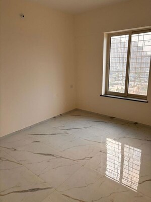 Room in 3 BHK Apartment at Engineers IOS, Tathawade – for Sale