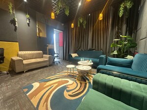  Office Space For Rent in Sindhubhavan