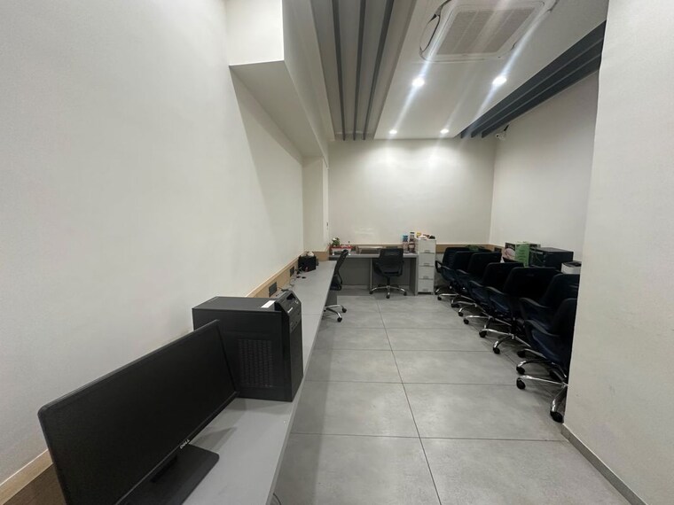 undefined, sindhubhavan Commercial Office Space 7100 Sq.Ft. In Sindhubhavan Ahmedabad 10742043