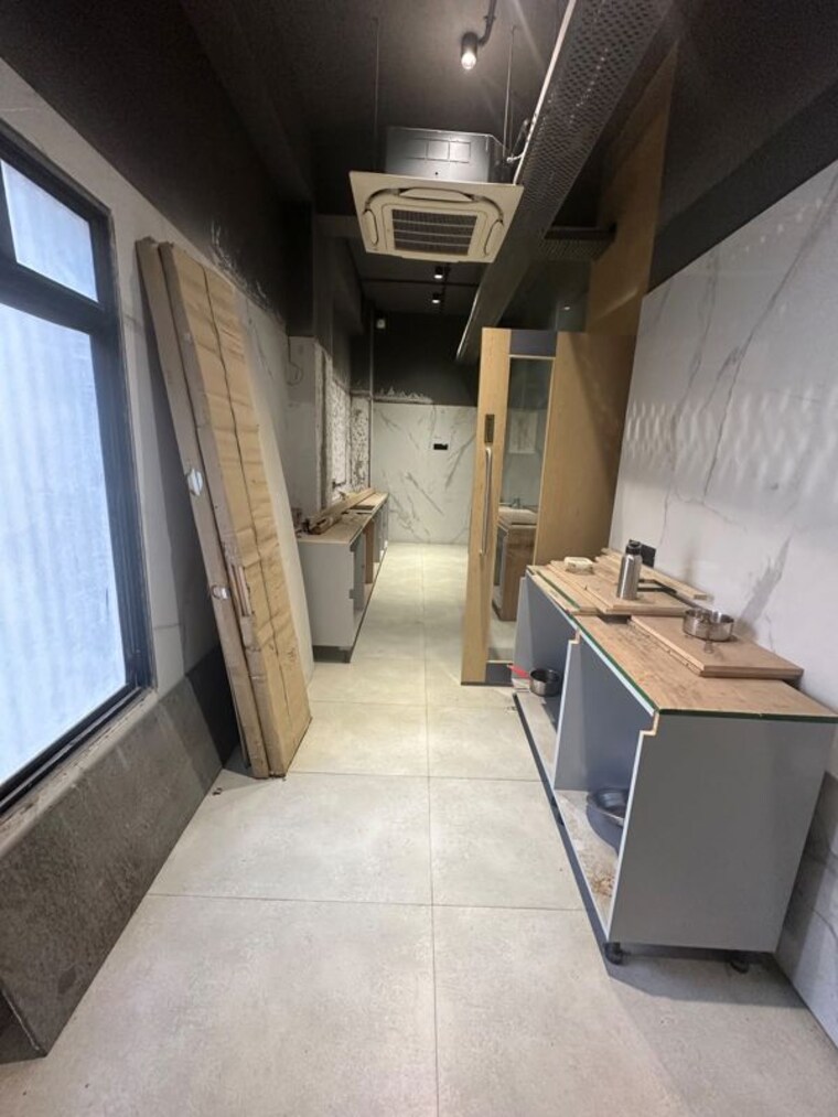 Kitchen, sindhubhavan Commercial Office Space 7100 Sq.Ft. In Sindhubhavan Ahmedabad 10742043