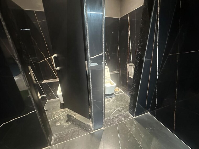 Bathroom, sindhubhavan Commercial Office Space 7100 Sq.Ft. In Sindhubhavan Ahmedabad 10742043