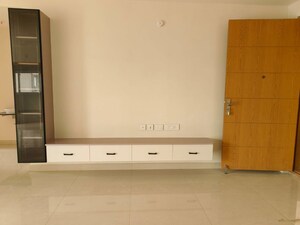 Room in 3 BHK Apartment at ASBL Spectra, Financial District – for Rent