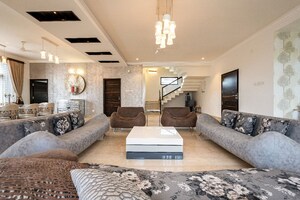 Living Room in 5 BHK Villa at Devanahalli – for Rent