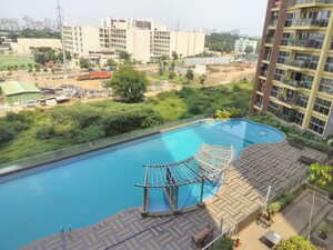 2 BHK Apartment For Sale in Amanora Adreno Towers, Hadapsar