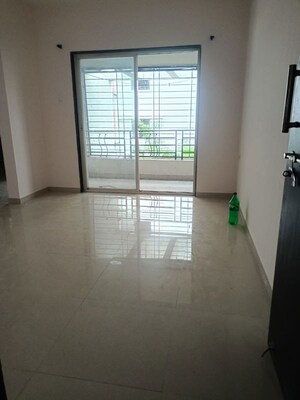 Room in 2 BHK Apartment at Nayan Galaxy, Hadapsar – for Sale