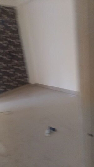 Furnished Amenities in 3 BHK Apartment at S3 Green Avenue, Sector 85 – for Sale