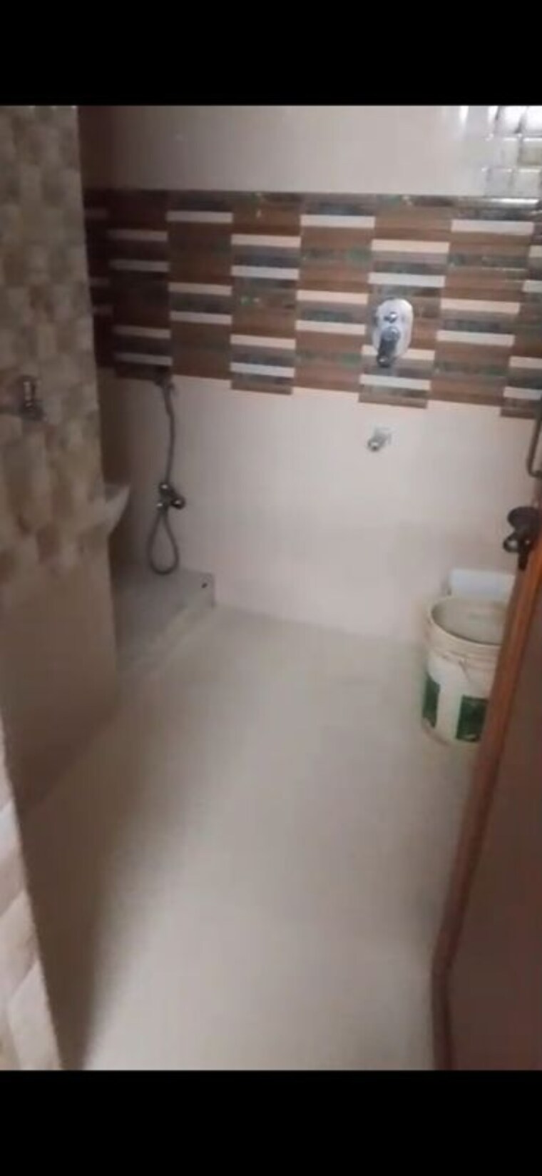 Room, lajpat nagar 2 Bedroom 900 Sq.Ft. Apartment In Lajpat Nagar Delhi 10742278
