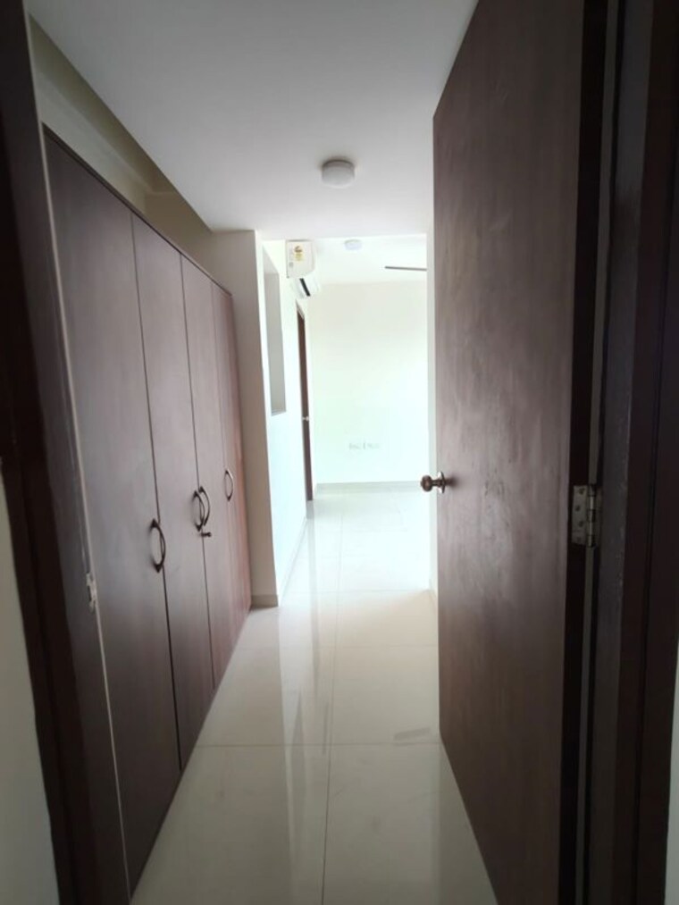 Room, lodha-splendora-river-view 2 Bedroom 643 Sq.Ft. Apartment In Ghodbunder Road Thane 10742294