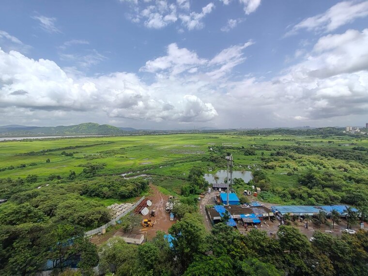 Exterior View, lodha-splendora-river-view 2 Bedroom 643 Sq.Ft. Apartment In Ghodbunder Road Thane 10742294